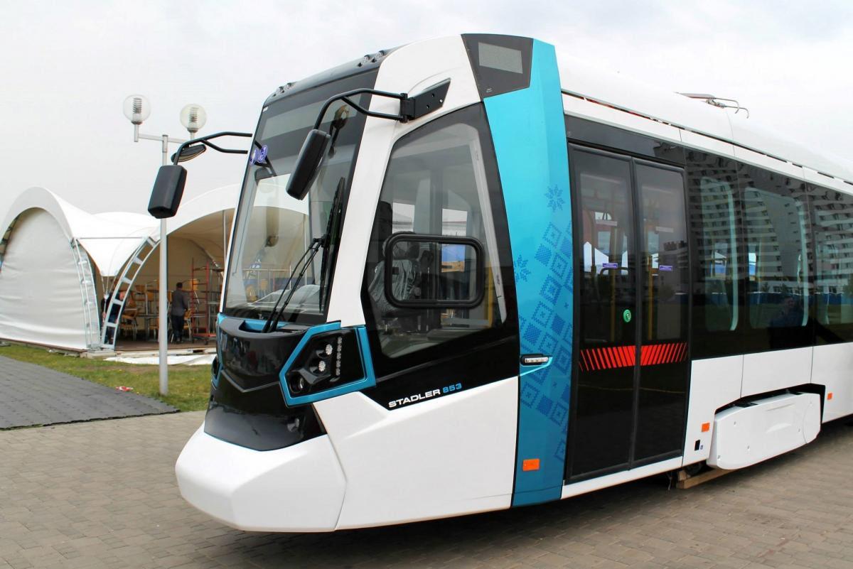 Интерьер и экстерьер трамвая Stadler 853 &laquo;Метелица&raquo;